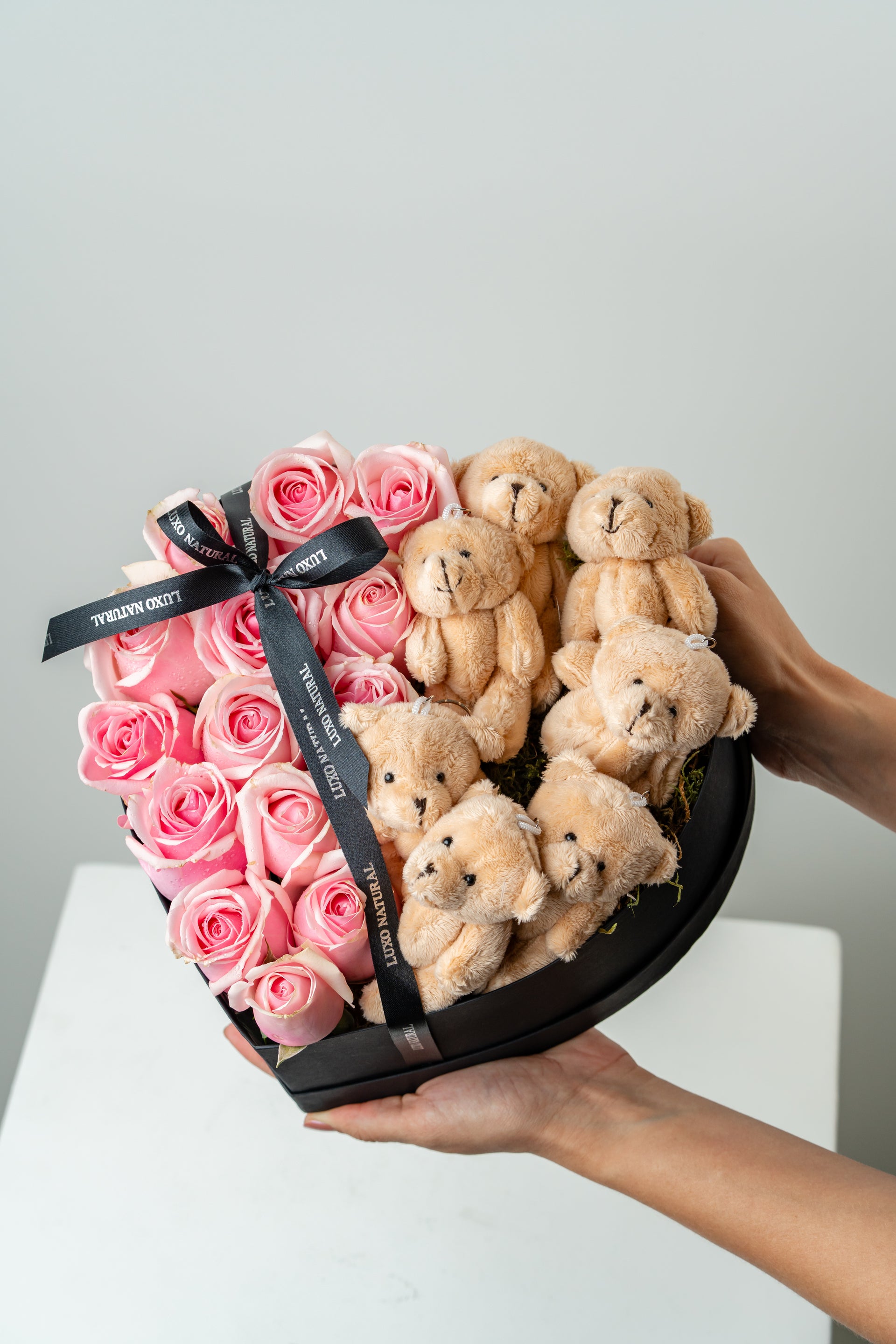 Box Coração Rosas com Mini Ursos