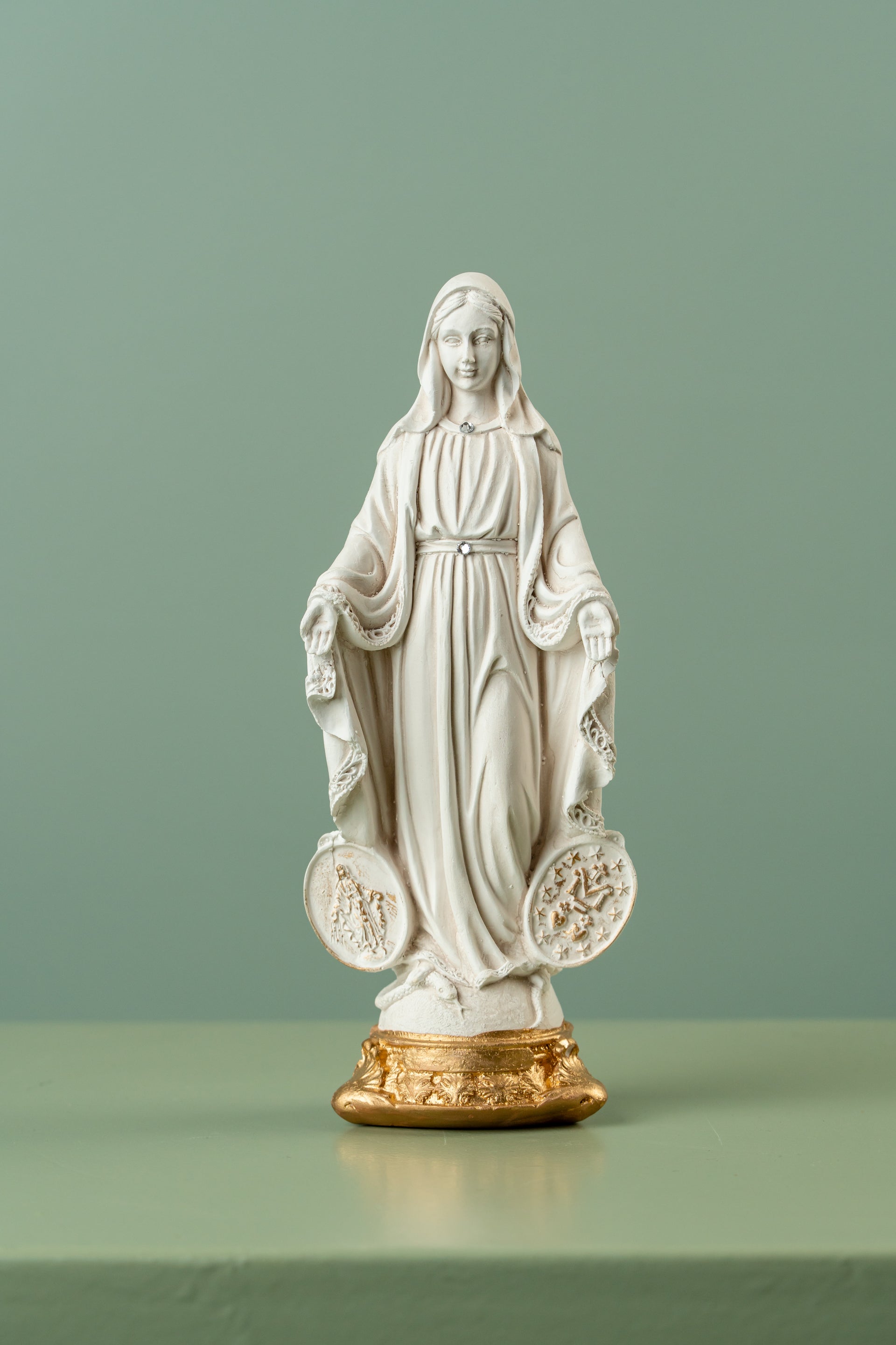 Nossa Senhora das Graças  | Luxo Natural