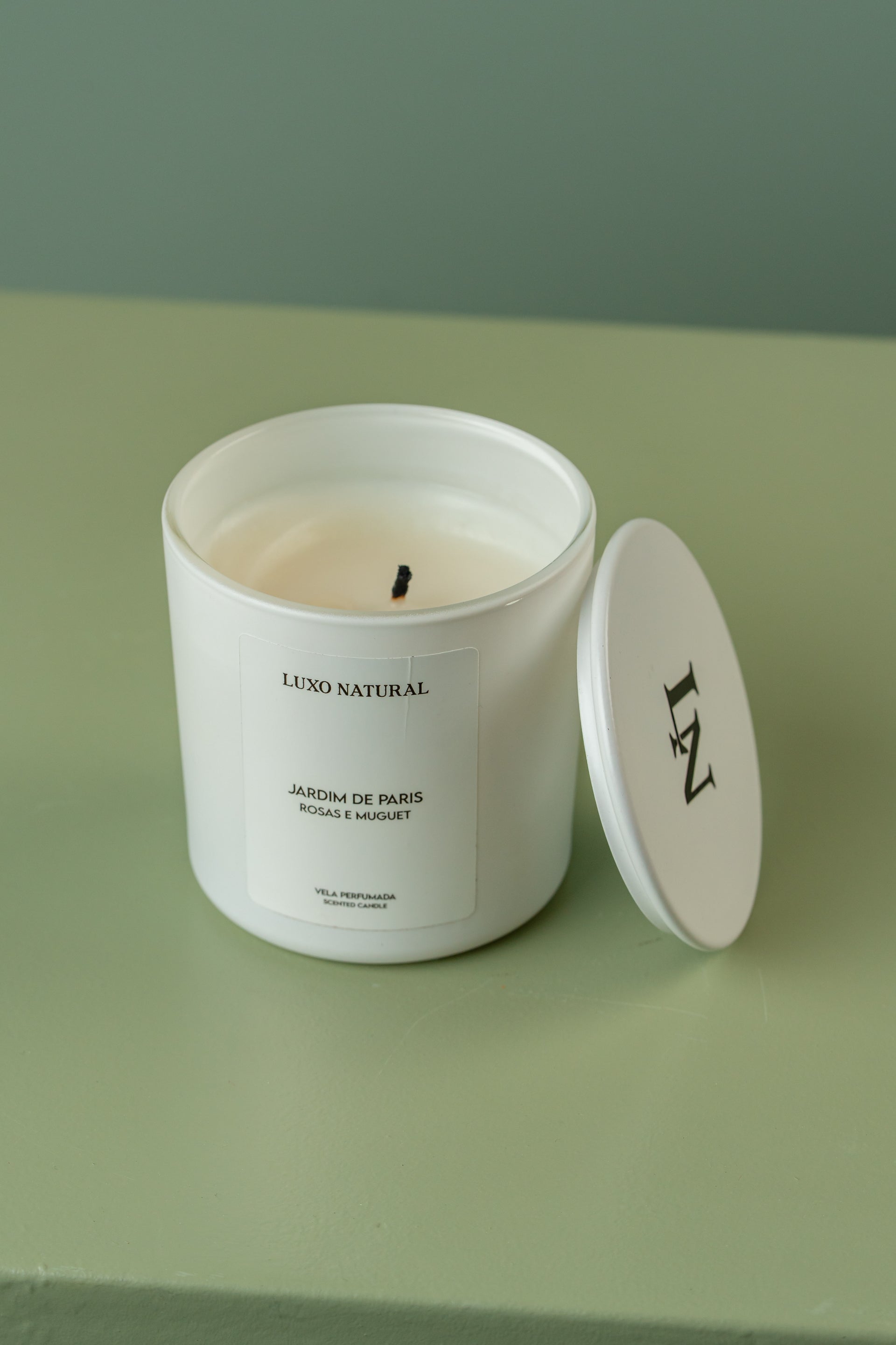 Vela Perfumada Jardim de Paris — Vela com Fragrância Exclusiva Luxo Natural